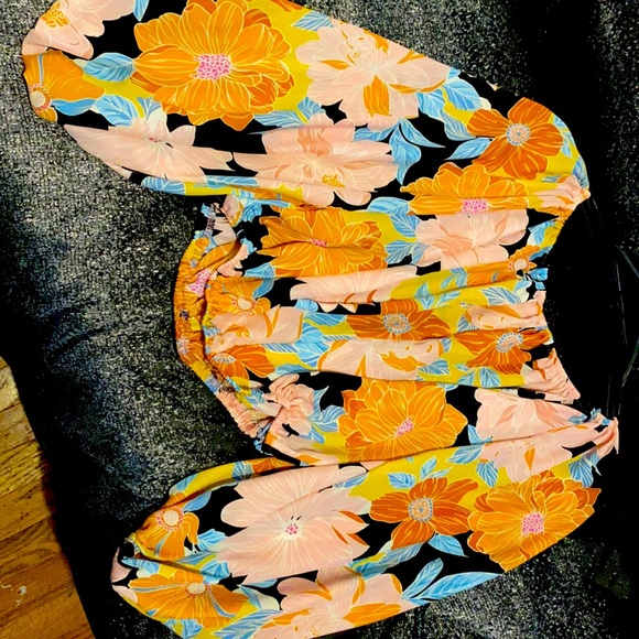 Floral crop top - Picture 3 of 3